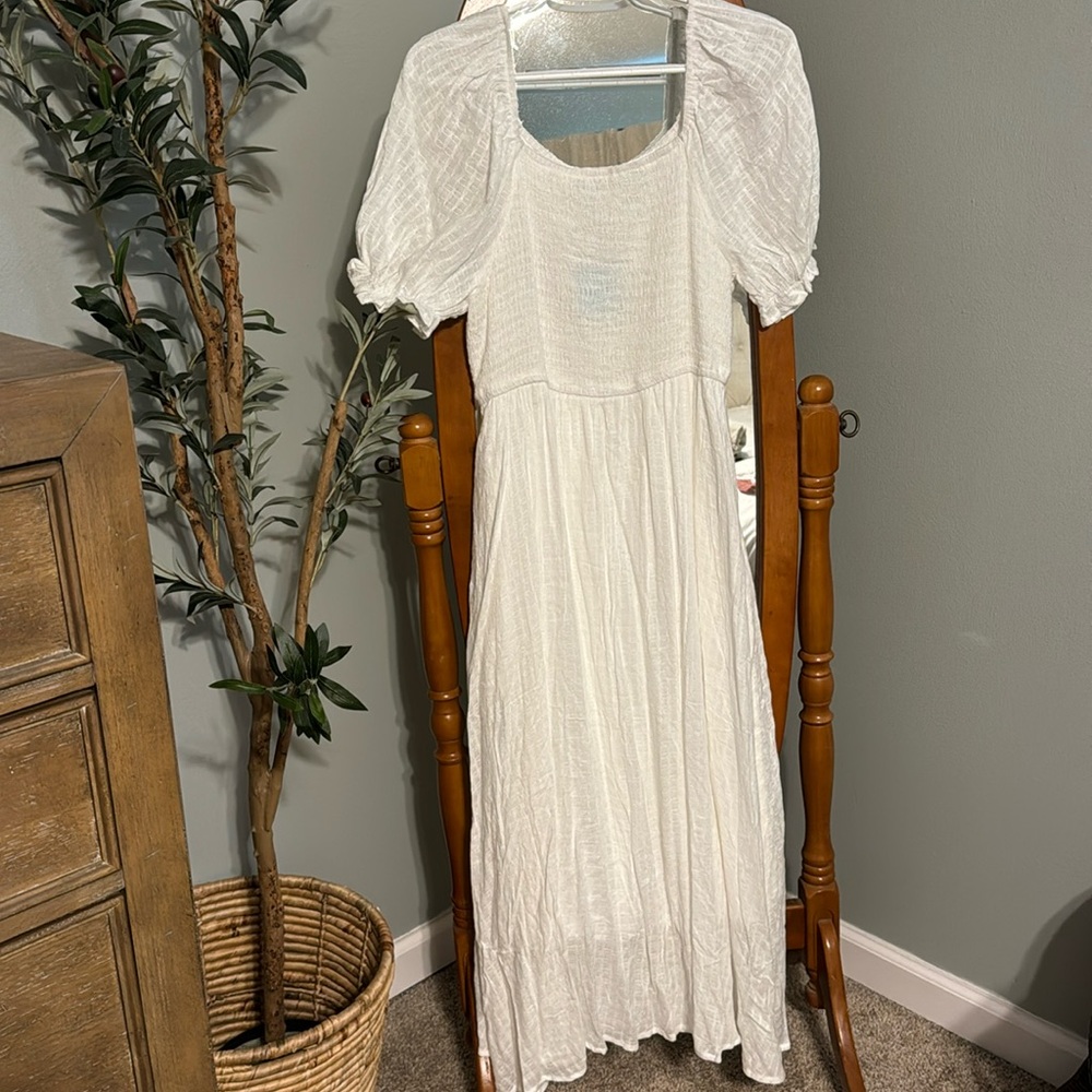 White Smocked Puff Sleeve Maternity Midi Dress